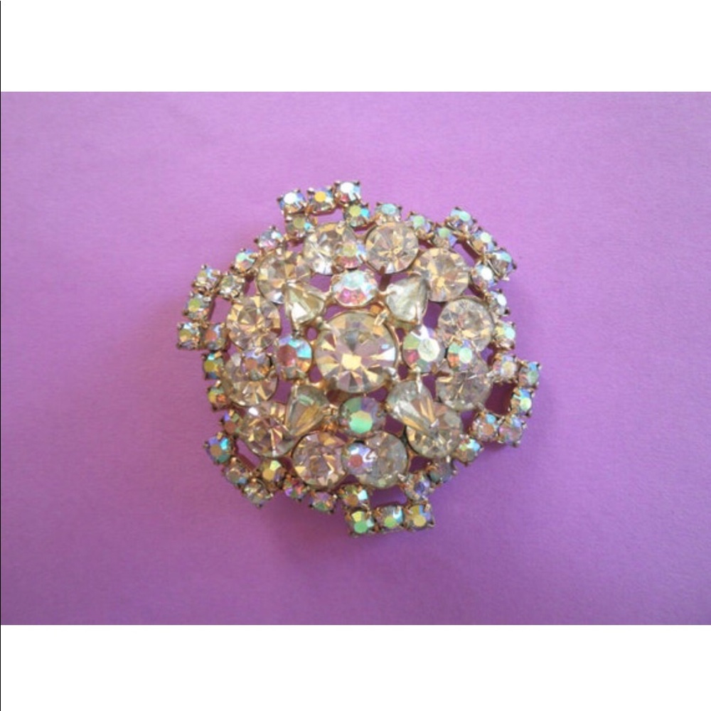 Vintage Aurora Borealis Rhinestone Dimensional Brooch Pin, Costume Jewel…